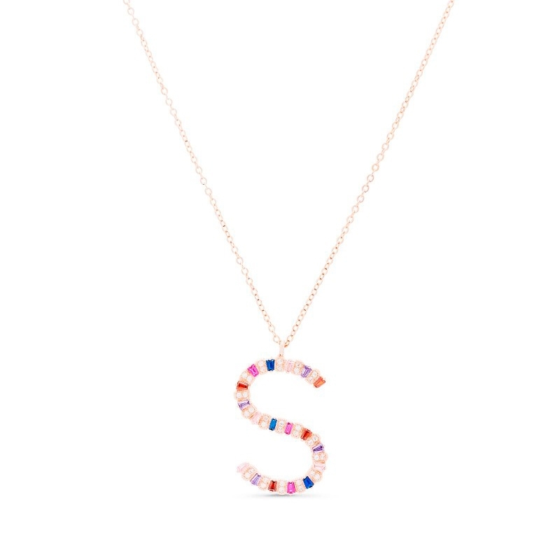 Colgante de letra S en plata rosada con circonitas multicolor, de Luxenter, NQ071R20S00.