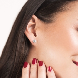 Pendientes de oro blanco con diamantes total 0,21 qt, Black & White Jewellery de Superoro.