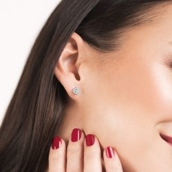 Pendientes de oro blanco con diamantes total 0,21 qt, Black & White Jewellery de Superoro.