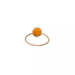Anillo de plata dorada con piedra naranja, de Salvatore Plata, 247S0009.