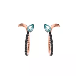 Pendientes ovalado de plata rosada con circonitas negras y lágrima celeste, de Salvatore Plata.