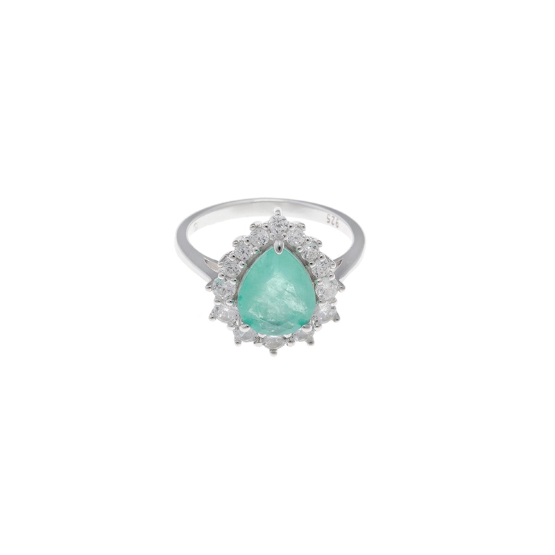Anillo de plata rodiada con circonitas y piedra verde, de Salvatore Plata, 112S0255.