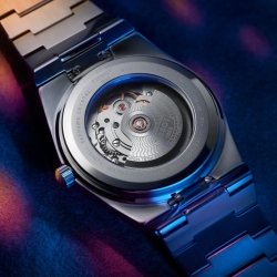 Reloj Tissot PRX Powermatic 80 de hombre, automático y esfera azul, T1374071104100.