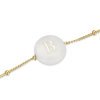 Pulsera de plata dorada con letra B sobre nácar Alphabet de Luxenter, BX206Y115B.