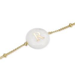Pulsera de plata dorada con letra R y nácar Alphabet de Luxenter, BX206Y115R.