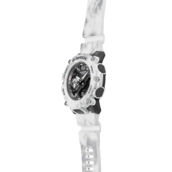 Reloj G-Shock de hombres en resina blanca camuflaje, GA-2200GC-7AER.