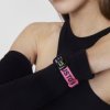 Reloj inteligente Tous T-Band negro con correa de nylon rosa/negra, 200351088.