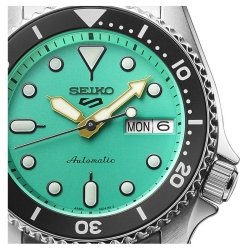 Reloj Seiko 5 Sports SKX Sports Style esfera verde y 38 mm, SRPK33K1.