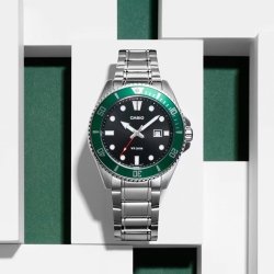 Reloj Casio Timeless de hombre en acero, verde y negro, MDV-107D-3AVEF.