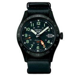 Reloj Seiko 5 Sports Field automático con GMT en negro y correa NATO, SSK025K1.