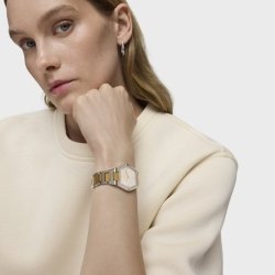 Reloj Tous Karat de mujer bicolor dorado y caja romboidal, 3000136700.
