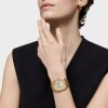 Reloj Tous Lit cuadrado y dorado con brazalete grabado, 3000140000.