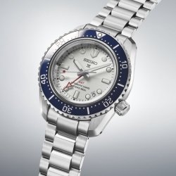 Reloj Seiko Prospex Diver GMT Reedición 1968 esfera blanca, SPB519J1.