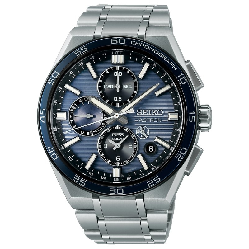 Reloj Seiko Astron Solar, dual time de titanio y esfera azul, SSH175J1.
