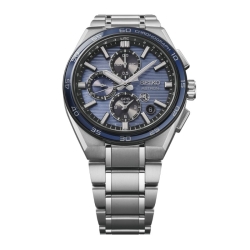 Reloj Seiko Astron Solar, dual time de titanio y esfera azul, SSH175J1.