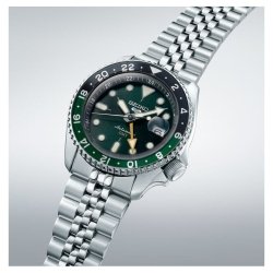 Reloj Seiko 5 Sports GMT automático con esfera verde, SSK035K1.
