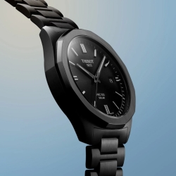 Reloj Tissot PRC 100 Solar en acero negro y 39 mm, T1514223305100.