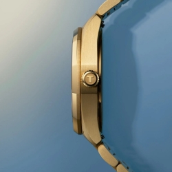 Reloj Tissot PRC 100 Solar acero dorado y 34 mm, T1518223302100.