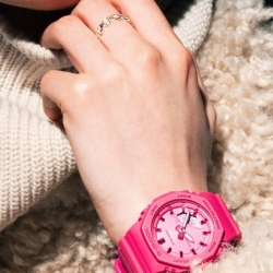 Reloj G-Shock de mujer en resina biológica rosa chicle, GMA-P2100PP-4AER.