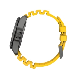 Reloj Victorinox Dive Pro cuarzo, en negro con correa amarilla, V241992
