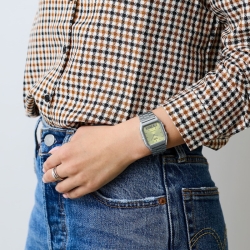 Reloj Casio Edgy unisex plateado y esfera verde, AQ-230A-9AMQYES.