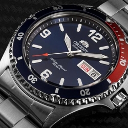 Reloj Orient Mako II automático esfera azul y bisel pepsi, FAA02009D9.
