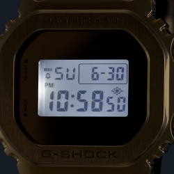 Reloj G-Shock G-Steel Fine Metallic Series en dorado, GM-5600YMG-9ER.