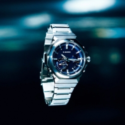 Reloj G-Shock Solar Bluetooth® acero y esfera azul, GST-B1000D-2AER.