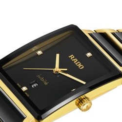 Reloj Rado Integral Diamonds dorado y cerámica negra, R20256712.