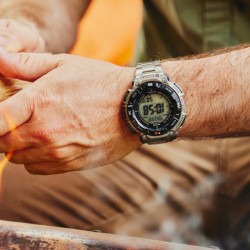 Reloj Casio Pro Trek Tough Solar de resina biológica y titanio, PRG-340T-7ER.