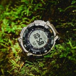 Reloj Casio Pro Trek Tough Solar de resina biológica y titanio, PRG-340T-7ER.