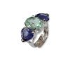 Anillo de plata rodiada con 3 piedras Swarovski®, de Maximo Betro ref. 5279.