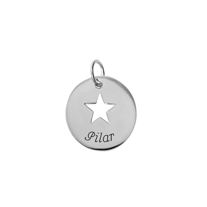 Colgante redondo con estrella calada, en plata personalizable, "Slim" de Joyería Hago.