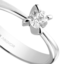 Solitario de oro blanco con diamante de 0,34 quilates para mujer, de Argyor Compromiso.