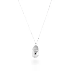 Colgante de plata con circonitas, en forma de patuco, y cadena, de Luxenter.