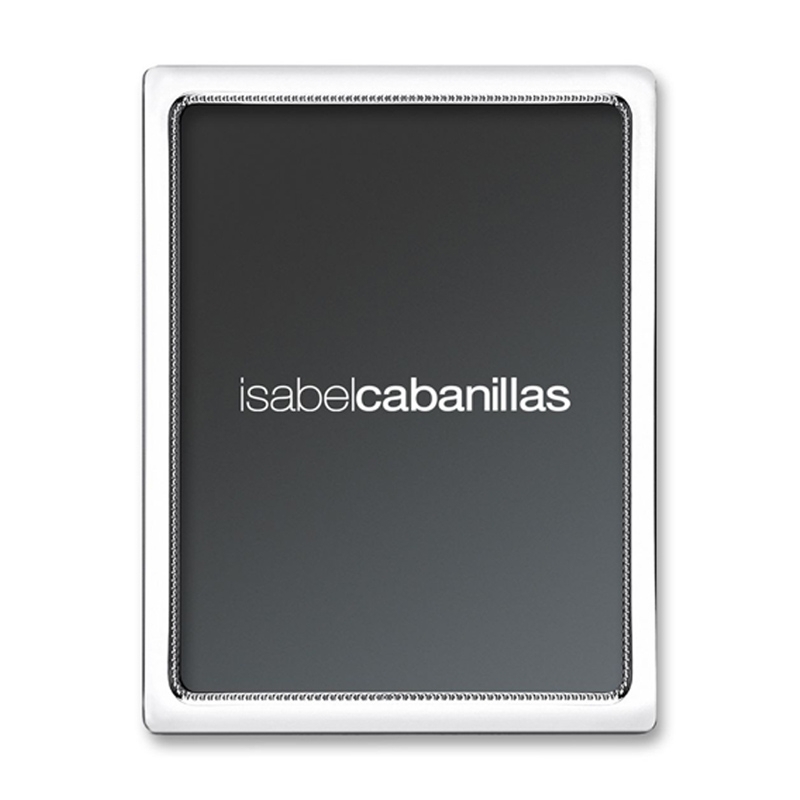 Marco de fotos en plata con perlas, 15x20 cms. de Isabel Cabanillas.